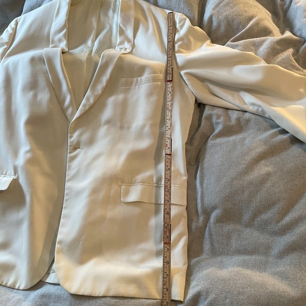 Men's light weight white summer suit jacket - Picture 4 of 12